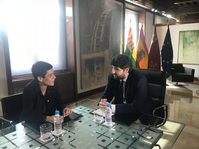 La alcaldesa de Beniel: Le he pedido a López Miras que la CARM se haga de una vez responsable de sus competencias en carreteras y centros educativos - 2, Foto 2