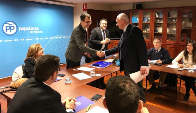 Presentadas las dos precandidaturas para presidir el Partido Popular de la Región de Murcia - 2, Foto 2