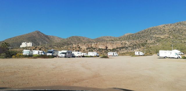 Cs pedirá explicaciones al Gobierno por las autocaravanas equipadas como consultorios médicos en La Azohía - 3, Foto 3