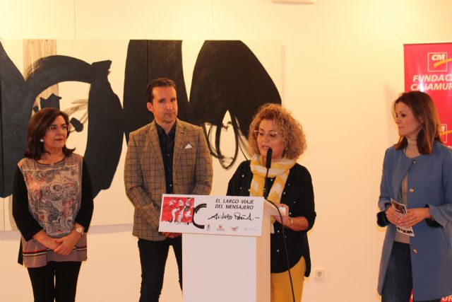 El largo viaje del mensajero de Álvaro Peña,   una exposición que no dejara indiferente - 1, Foto 1