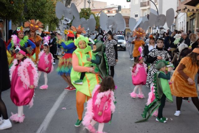 Escuelas de baile, AMPAs y guarderas deslumbran en un fantstico desfile infantil de Carnaval, Foto 4
