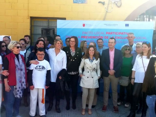 La Comunidad convocará subvenciones para prevenir la exclusión social dirigidas a las Mancomunidades de la Región - 1, Foto 1