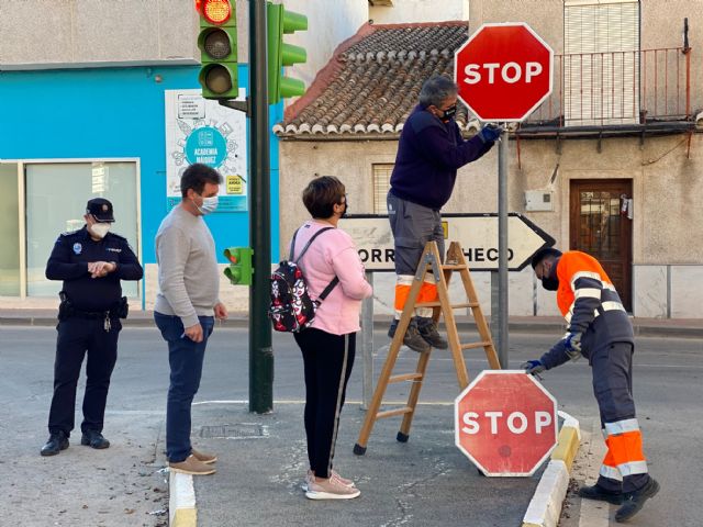 Nueva señalización de tráfico en el municipio - 5, Foto 5