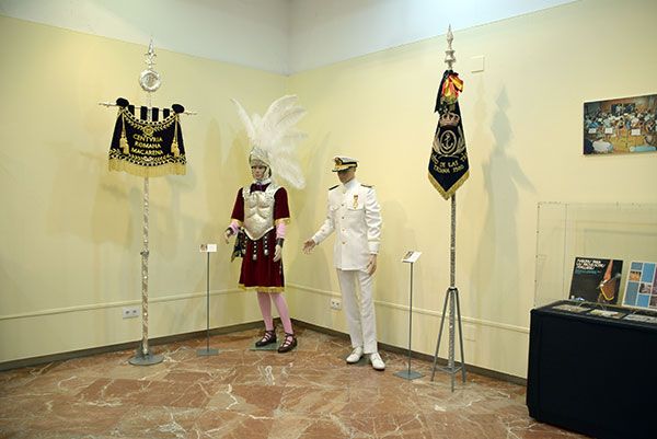 La Semana Santa se contempla estos días a través de la música, la artesanía y la fotografía en el Círculo Mercantil de Sevilla, en la calle Sierpes - 3, Foto 3