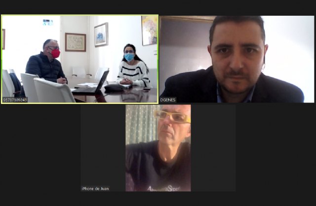 DGenes se rene con responsables municipales del Ayuntamiento de Alhama de Murcia, Foto 1