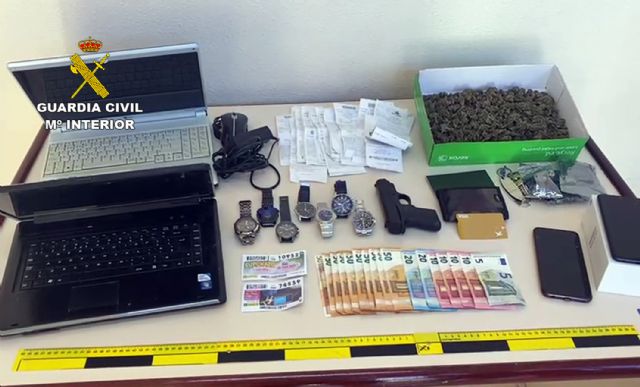 Desmantelan un grupo delictivo dedicado a sustraer efectivo en salones de juego de Murcia y Alicante - 5, Foto 5