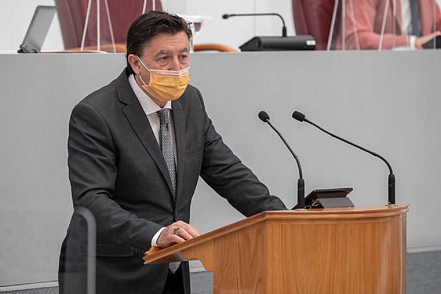 Cs insta al Gobierno regional a formalizar distintos acuerdos con las entidades bancarias para acabar con la brecha digital de los mayores - 1, Foto 1