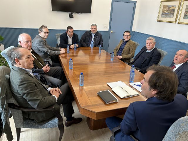 La Autoridad Portuaria traslada a las empresas consignatarias la máxima colaboración para que el Puerto de Cartagena siga siendo un referente del sistema portuario español - 2, Foto 2