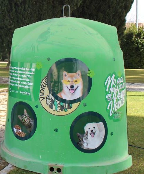 IU Verdes y Podemos demandan al equipo de gobierno que cumpla las promesas y no solamente se haga la foto respecto a la campaña de contenedores como refugio de animales - 2, Foto 2