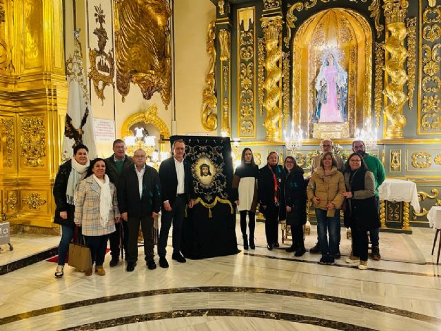 El Paso Blanco borda un estandarte para la Hermandad Santa Mujer Verónica de Tobarra - 4, Foto 4