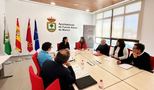 Fomento impulsa las ayudas del Programa de Barrios y Entorno Urbano con los ayuntamientos para rehabilitar 1.506 viviendas - 1, Foto 1