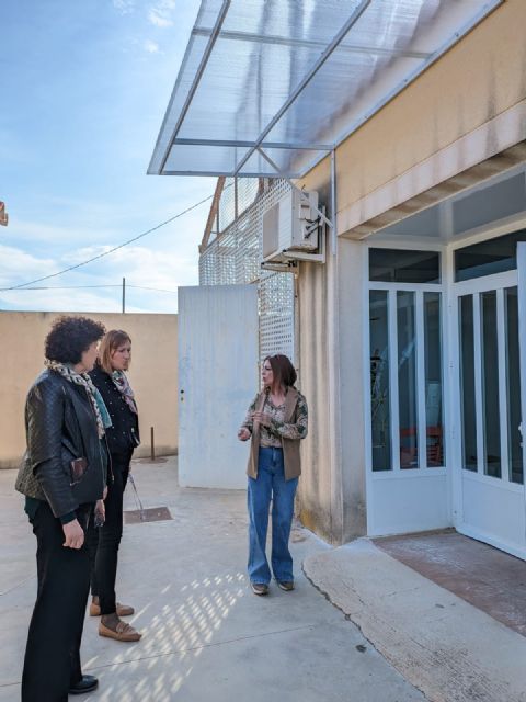 El Ayuntamiento ejecuta obras de renovación y mejora en el local cedido a la Academia de baile Riá Pitá - 2, Foto 2