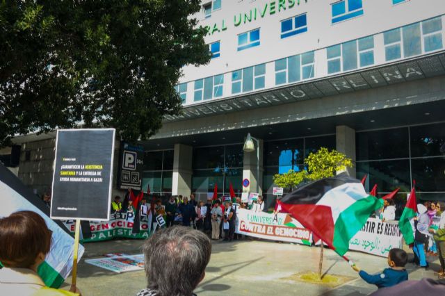 Palestina no se vende: concentración en Murcia exige reconstrucción de hospitales y protección al personal sanitario - 4, Foto 4