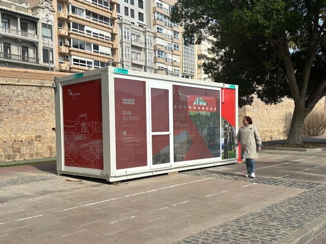 MC denuncia que el proyecto turístico del PP pasa por una caseta de obra frente a la Muralla de Carlos III - 1, Foto 1