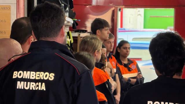 Murcia conmemora el Día Internacional de Protección Civil con jornadas divulgativas y una gran exposición de medios - 2, Foto 2