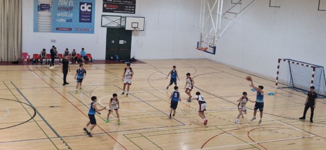 Fin de semana irregular para el C.B. Sierra Espuña con dos victorias y varias derrotas ajustadas, Foto 4