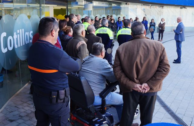 Las Torres de Cotillas guarda un minuto de silencio en recuerdo de las víctimas de Bruselas - 2, Foto 2