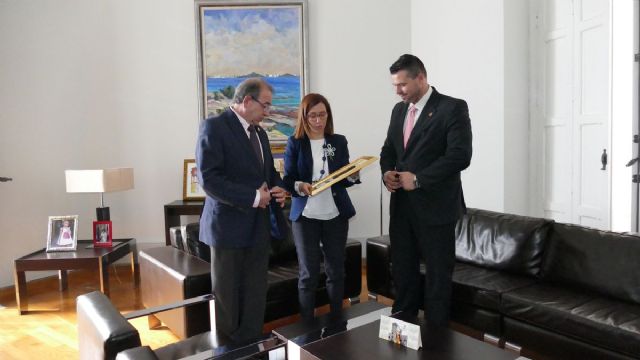 La vicealcaldesa recibe a la Cofradía Cristo del Socorro - 2, Foto 2