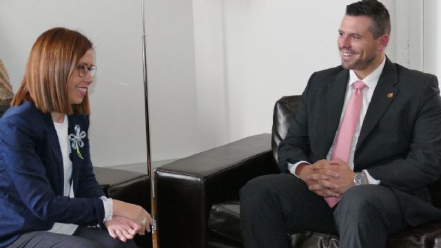 La vicealcaldesa recibe a la Cofradía Cristo del Socorro - 3, Foto 3