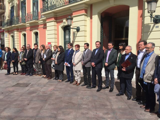 El Ayuntamiento condena el atentado de Londres - 1, Foto 1