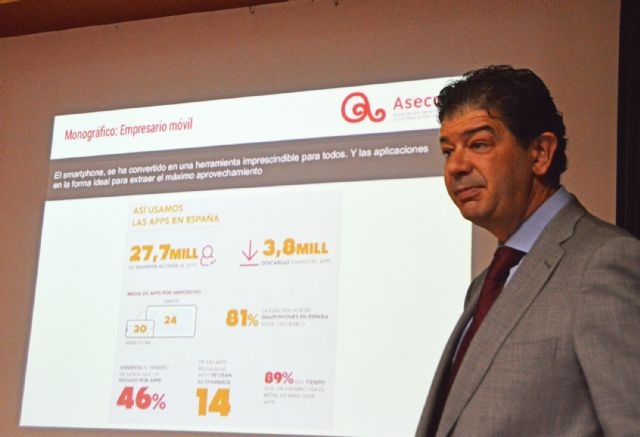 Los socios de ASECOM aprenden a sacarle el mayor rendimiento comercial a sus móviles - 4, Foto 4