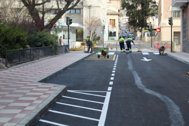 Esta tarde ha sido abierta al tráfico la calle Valencia tras su renovación - 2, Foto 2