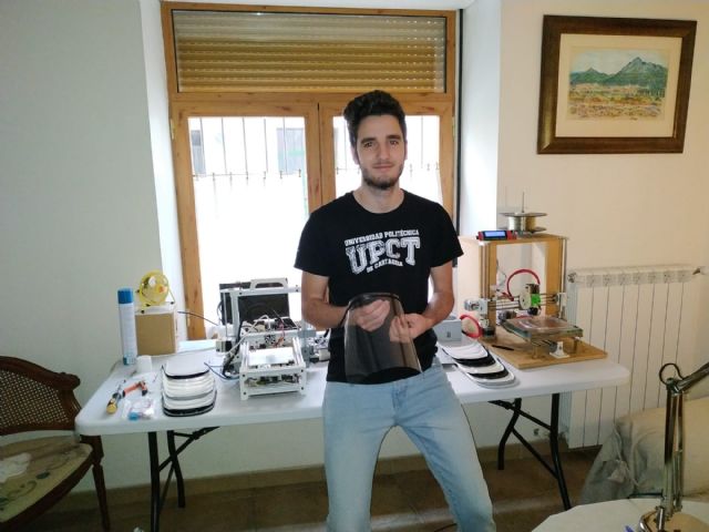 De primero de Electrónica a fabricar viseras en 3D para el Hospital de Cieza - 1, Foto 1