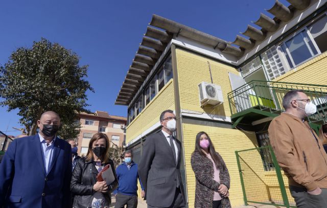 El Plan para la retirada de fibrocemento en las cubiertas de los colegios del municipio arrancará este verano en 8 pedanías - 4, Foto 4