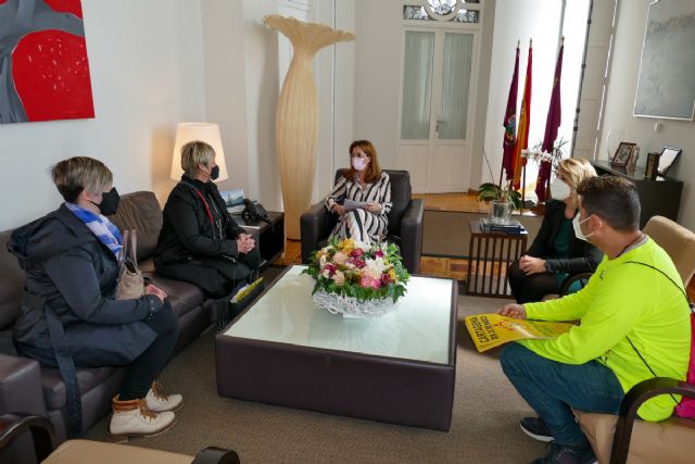 El Gobierno municipal pide que se baje el IVA a las peluquerías - 1, Foto 1