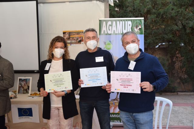 El guiso con pelotas de la abuela de una agrónoma gana el concurso de recetas de gallina murciana - 3, Foto 3