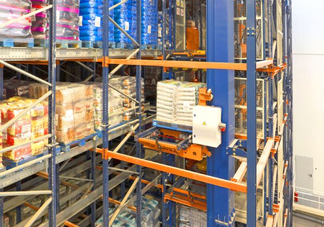 Mecalux robotiza el almacén de Alinatur para producir 120.000 toneladas anuales de alimentos para mascotas - 2, Foto 2
