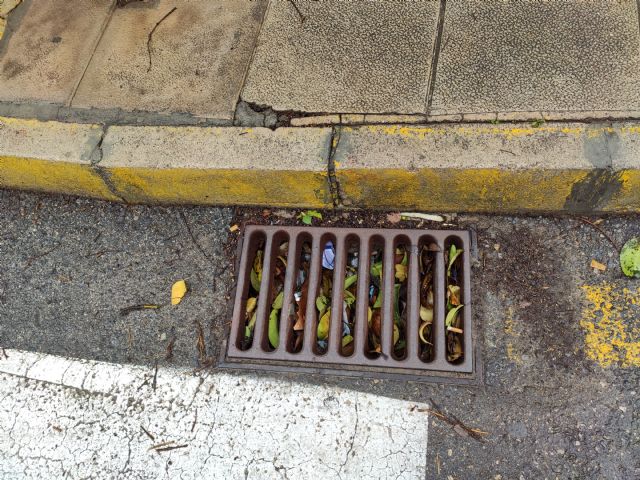 El PP es incapaz de mantener los imbornales de Yecla en buen estado - 2, Foto 2