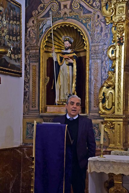 En la Venerable Orden Tercera de Penitencia de San Francisco, se presentó el cartel de Semana Santa de Sevilla 2022 de la tertulia cofrade el “El Costero” - 4, Foto 4