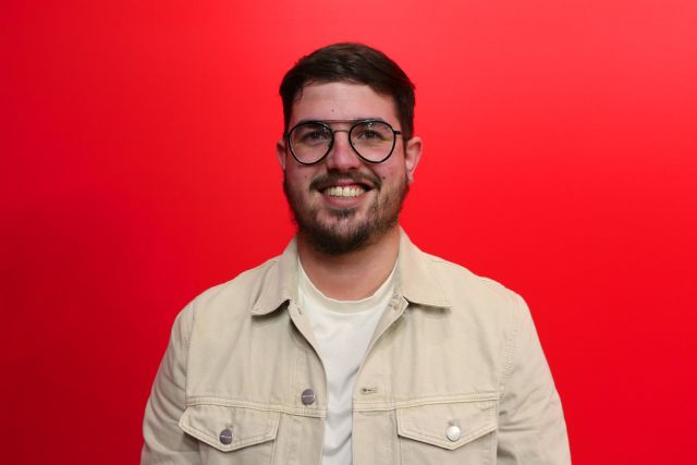 Miguel Ortega denuncia que el Gobierno de López Miras castiga a las familias de la Región al no convocar las becas al transporte desde 2021 - 1, Foto 1