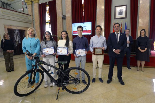 El IES Licenciado Francisco Cascales, ganador del XXXI Concurso de Educación Vial y Prevención de Accidentes 'Mi seguridad es la Educación' - 5, Foto 5