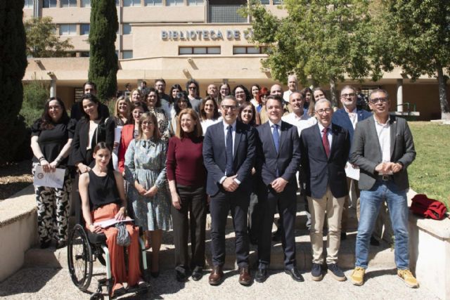 Toma de posesión de personal de administración y servicios de la Universidad de Murcia - 1, Foto 1