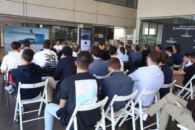 Pedro León: El futuro del Real Murcia pasa por estar en Primera División - 2, Foto 2