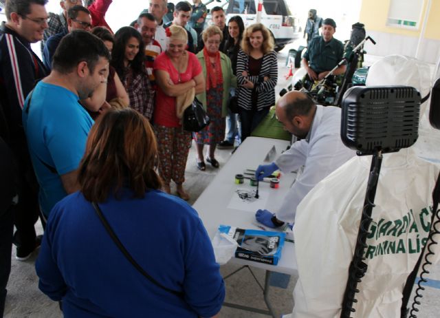 La Guardia Civil abre sus puertas a la asociación para personas con enfermedad mental AFENTO, Foto 6