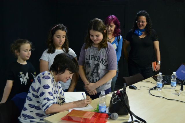 Rosa Montero repasó su trayectoria literaria en San Pedro del Pinatar - 2, Foto 2