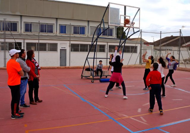 Deporte para prevenir hábitos no saludables y la exclusión social entre los menores torreños - 5, Foto 5