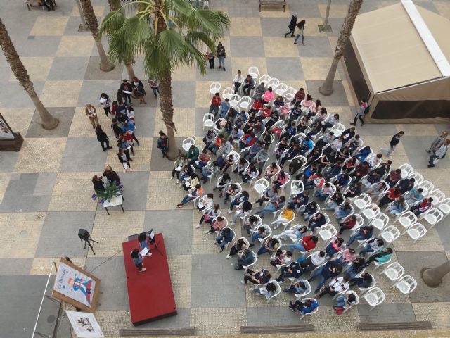 La lectura pública de El principito inaugura las 22 actividades que se celebrarán en Lorca para conmemorar la Semana del Libro - 1, Foto 1