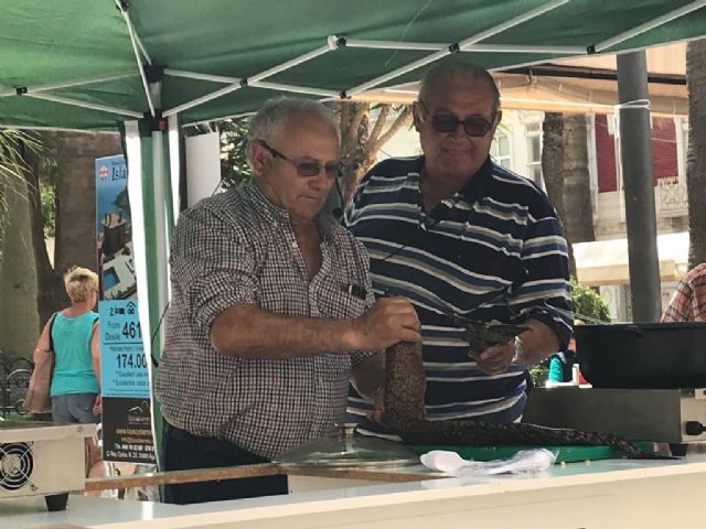 La Plaza de España acoge el show cooking de los chefs Juan Francisco Paredes y Francisco Pérez - 1, Foto 1