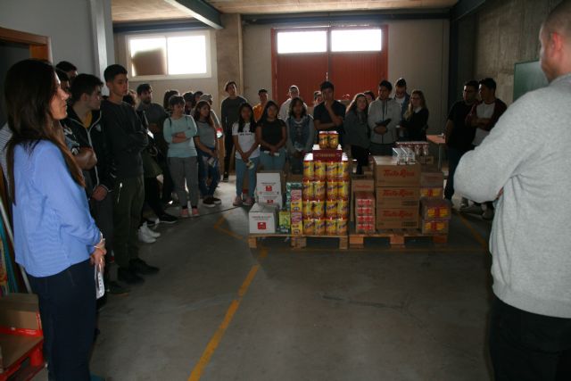 Students of the IES "Prado Mayor" participate in a Entrepreneurship Day at the Local Development Center and the Business Incubator, Foto 5