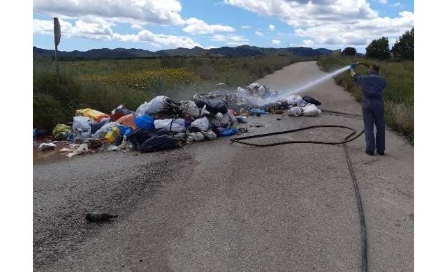 Apelan a la responsabilidad ciudadana con el depósito de residuos sólidos urbanos en los contenedores, Foto 2