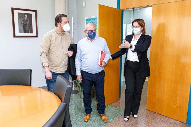 Isabel Franco conoce de primera mano el trabajo de integración que realiza la Asociación Asperger de Murcia (Aspermur) - 1, Foto 1