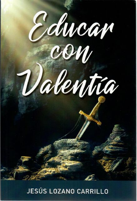 La Red de Bibliotecas de Lorca celebra el Día del Libro repartiendo flores y un ejemplar de 'Educar con valentía', del escritor Jesús Lozano, a todos sus usuarios y usuarias - 1, Foto 1