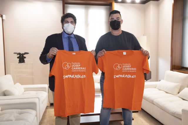 López Miras recibe a Juan Ignacio Serrano, que realizará el reto ´400 kilómetros contra la leucemia´ - 1, Foto 1