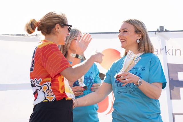 Conchita resalta la labor de las entidades que ofrecen atención social a las familias y personas con Parkinson - 1, Foto 1