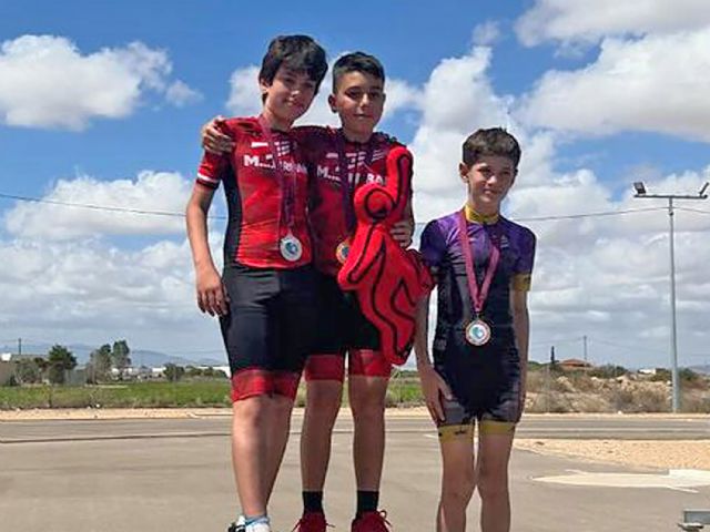 El club Roller Queen torreño logra 18 medallas en el campeonato regional de patinaje de velocidad - 2, Foto 2