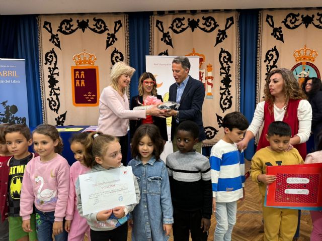 El alcalde de Lorca entrega los galardones del concurso de cuentos Premios Concha Fernández-Luna - 2, Foto 2